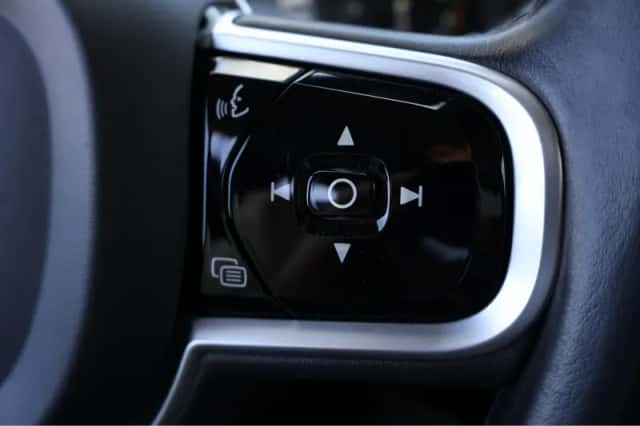Volvo V60 (2018) thumbnail 13