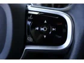 Volvo V60 (2018) thumbnail 13