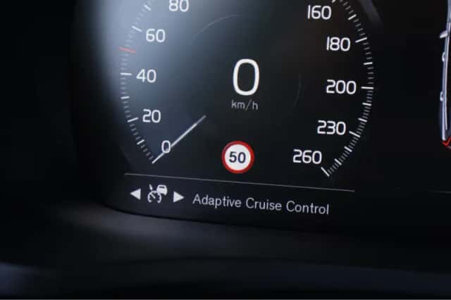 Volvo V60 (2018) thumbnail 18