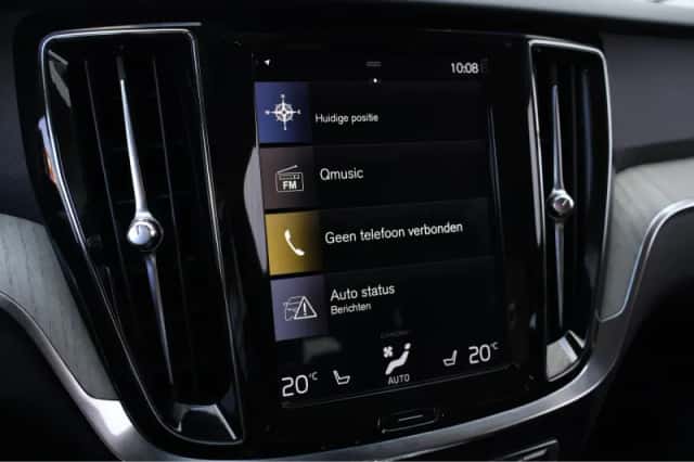 Volvo V60 (2018) thumbnail 19