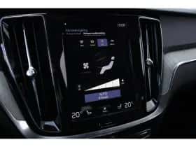 Volvo V60 (2018) thumbnail 23