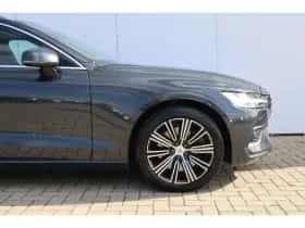 Volvo V60 (2018) thumbnail 32