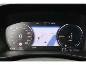 Volvo XC40 (2022) thumbnail 16