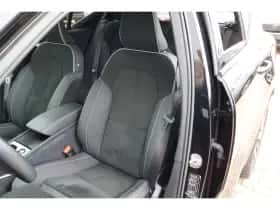 Volvo XC40 (2022) thumbnail 5