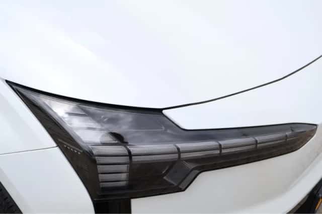 Volvo EX30 (2024) thumbnail 5
