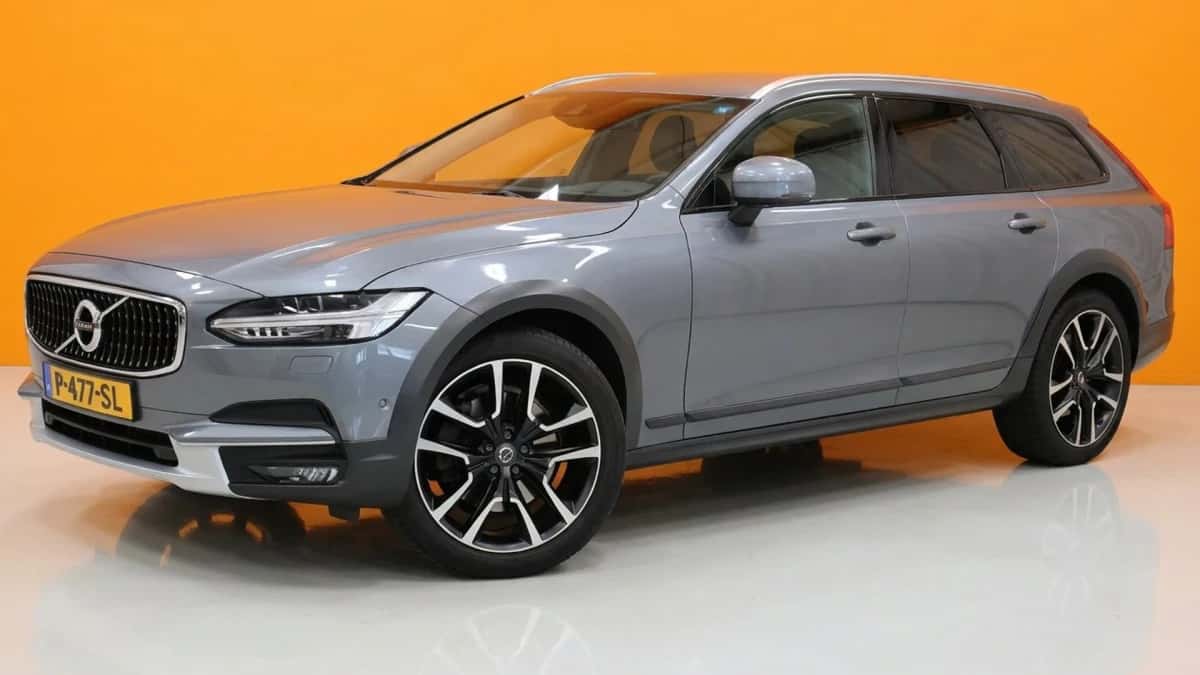 Volvo V90 (2017) — foto 1