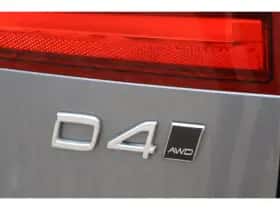 Volvo V90 (2017) thumbnail 3