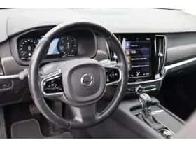 Volvo V90 (2017) thumbnail 5