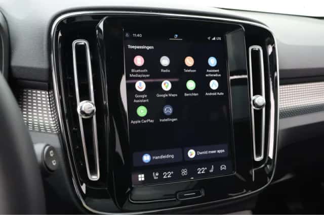 Volvo XC40 (2022) thumbnail 14