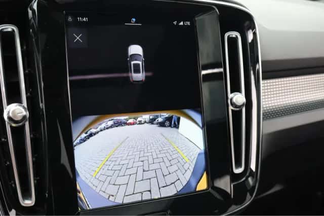 Volvo XC40 (2022) thumbnail 19