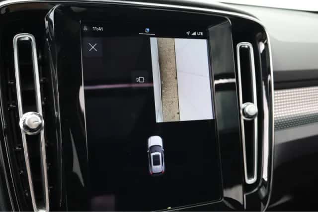 Volvo XC40 (2022) thumbnail 22