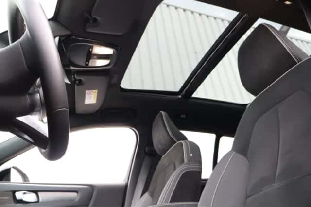 Volvo XC40 (2022) thumbnail 28