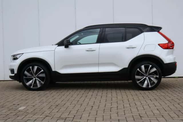 Volvo XC40 (2022) thumbnail 34
