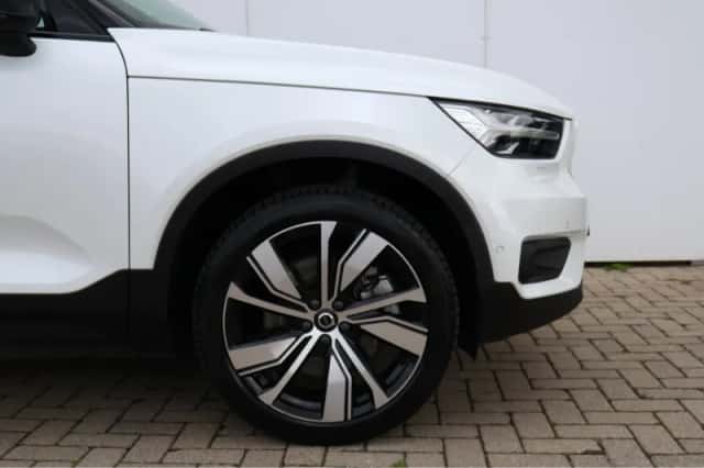 Volvo XC40 (2022) thumbnail 36