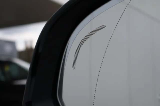 Volvo XC40 (2022) thumbnail 7