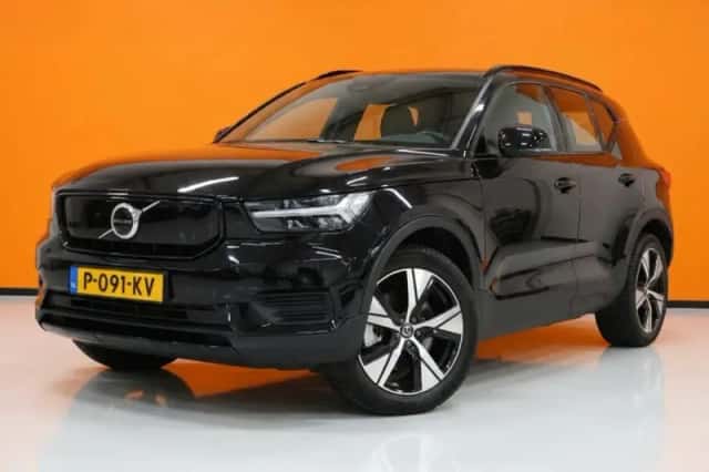 Volvo XC40 (2022)