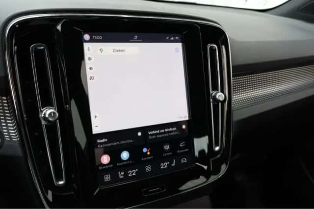 Volvo XC40 (2022) thumbnail 15