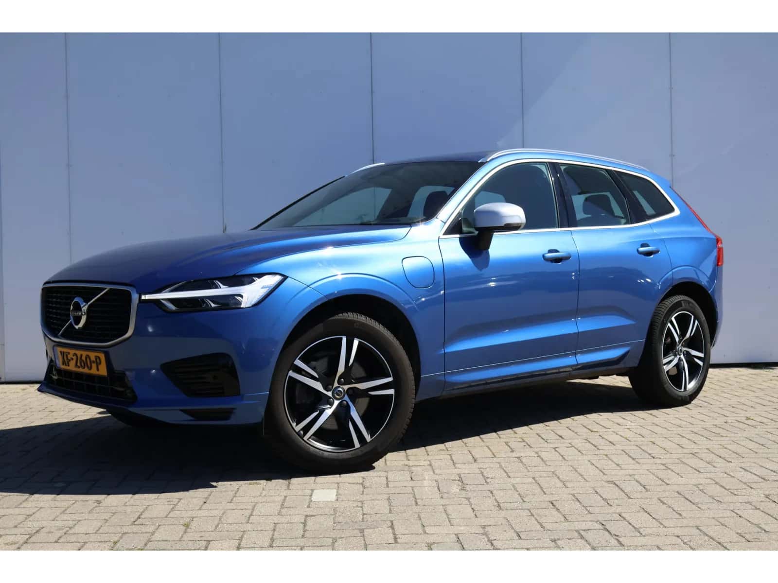 Volvo XC60 (2019) — foto 1