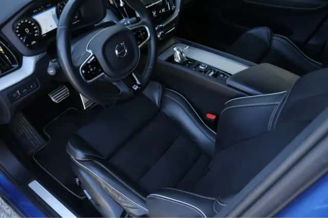 Volvo XC60 (2019) thumbnail 8