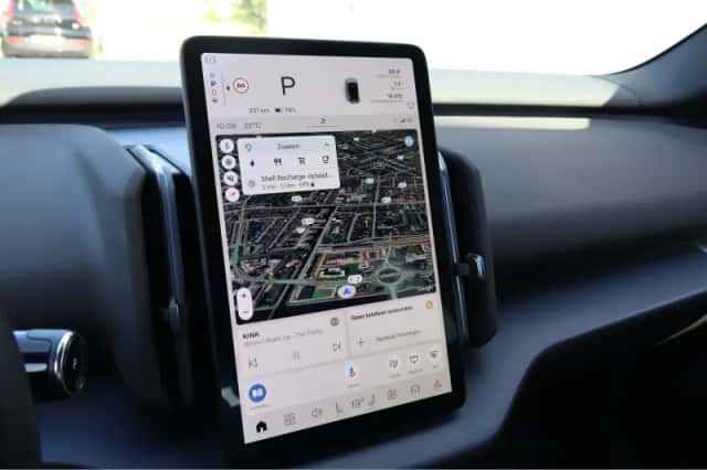 Volvo EX30 (2024) thumbnail 14