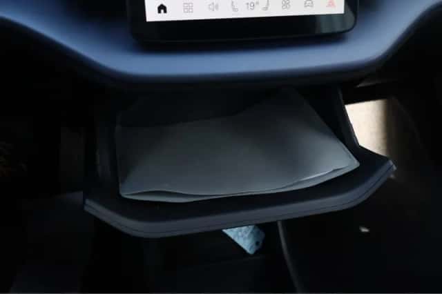 Volvo EX30 (2024) thumbnail 29