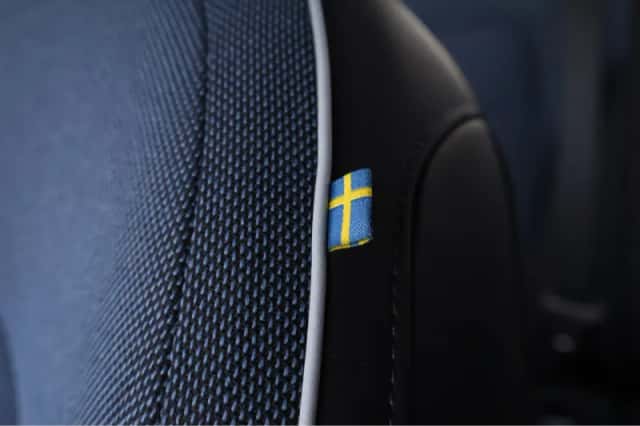 Volvo EX30 (2024) thumbnail 37