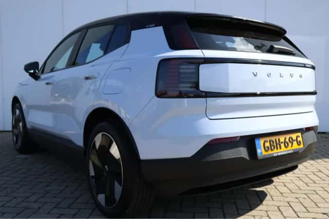 Volvo EX30 (2024) thumbnail 41