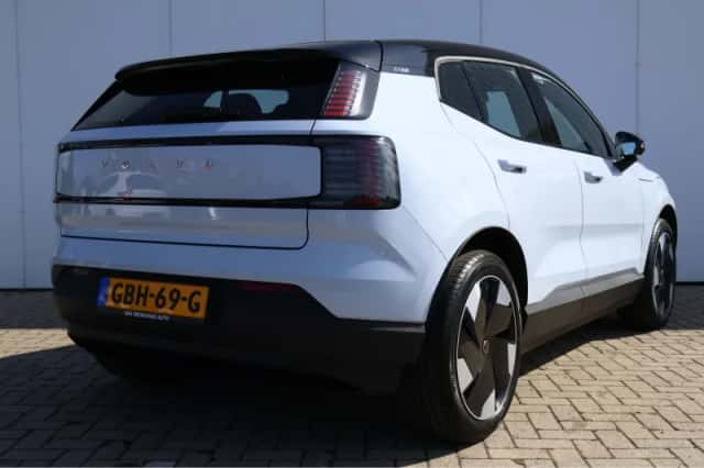 Volvo EX30 (2024) thumbnail 43