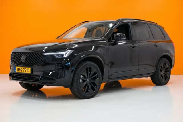 Volvo XC90 (2025) thumbnail 1