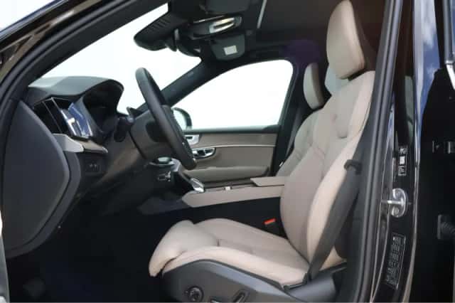 Volvo XC90 (2026) thumbnail 6