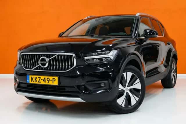 Volvo XC40 (2022) thumbnail 1