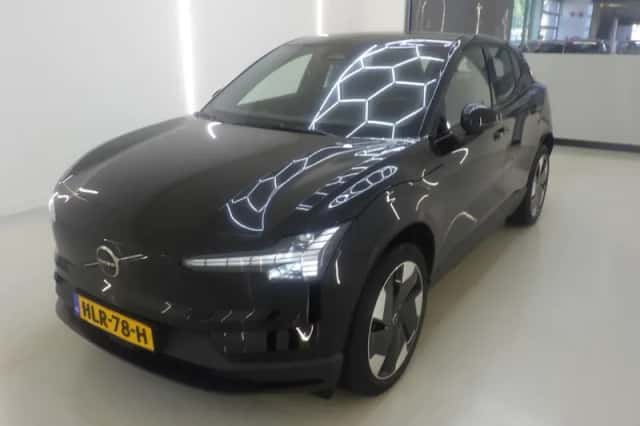 Volvo EX30 (2025) thumbnail 1