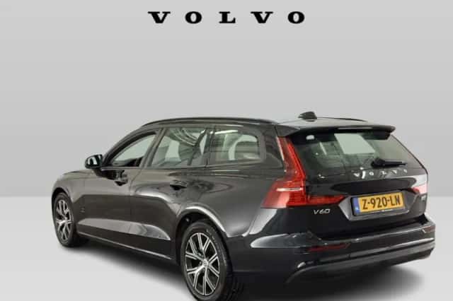 Volvo V60 (2024) thumbnail 4