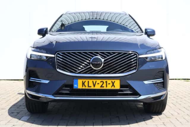 Volvo XC60 (2026) thumbnail 2