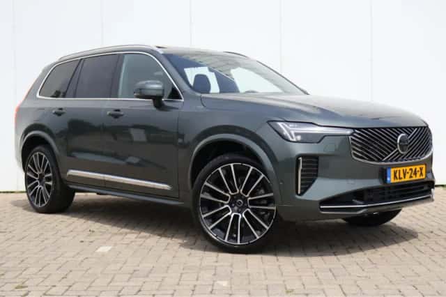Volvo XC90 (2026) thumbnail 3