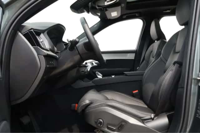 Volvo XC90 (2026) thumbnail 6