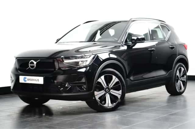 Volvo XC40 (2023) thumbnail 1