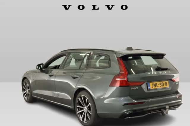 Volvo V60 (2025) thumbnail 4