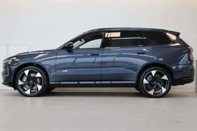 Volvo EX90 (2026) thumbnail 2