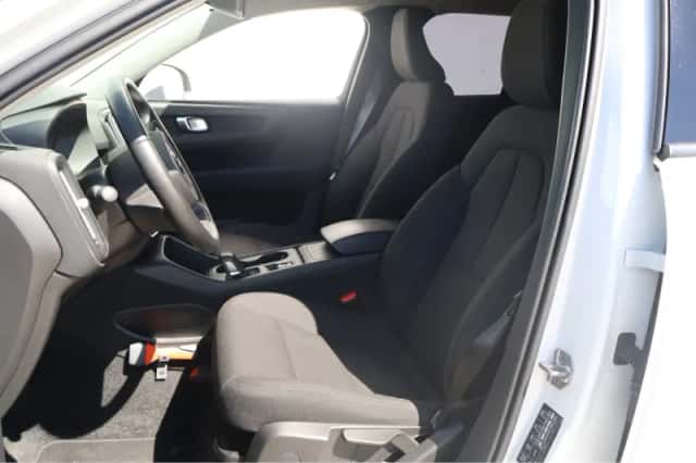 Volvo XC40 (2020) thumbnail 5