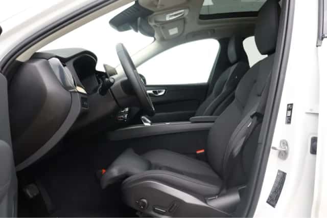 Volvo XC60 (2026) thumbnail 6