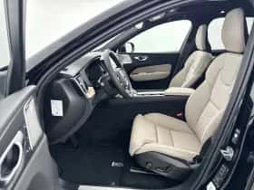 Volvo XC60 (2025) thumbnail 11