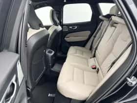 Volvo XC60 (2025) thumbnail 12