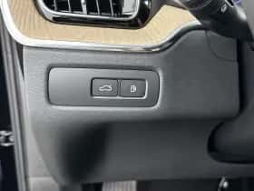 Volvo XC60 (2025) thumbnail 30