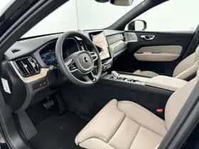 Volvo XC60 (2025) thumbnail 9