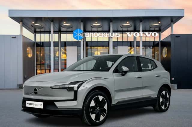 Volvo EX30 (2024) thumbnail 1