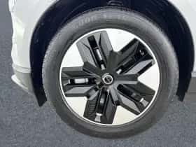 Volvo EX30 (2024) thumbnail 11