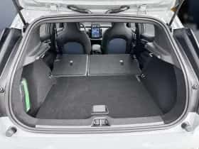 Volvo EX30 (2024) thumbnail 30