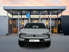 Volvo EX30 (2024) thumbnail 5
