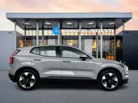 Volvo EX30 (2024) thumbnail 7